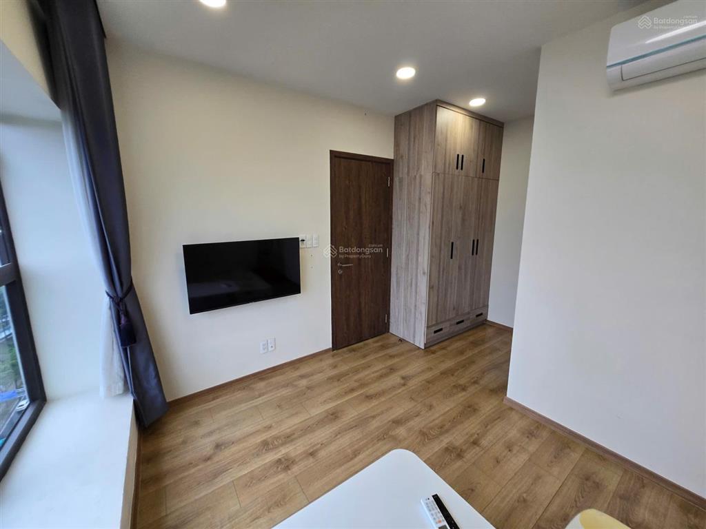 Hàng hiếm tại park legend, 18 triệu, 100m², 3pn, 2wc, tân bình, view cv. còn bớt lộc