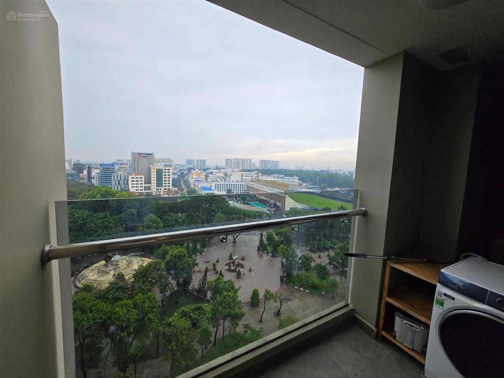 Hàng hiếm tại park legend, 18 triệu, 100m², 3pn, 2wc, tân bình, view cv. còn bớt lộc
