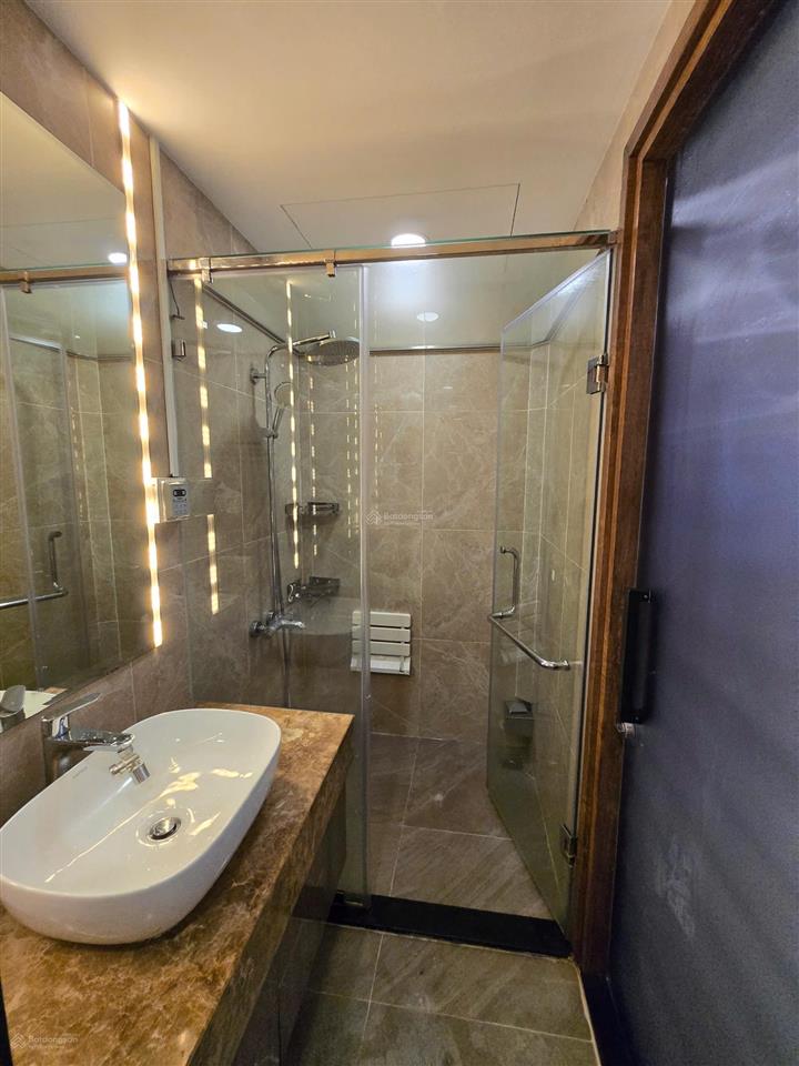Hàng hiếm tại park legend, 18 triệu, 100m², 3pn, 2wc, tân bình, view cv. còn bớt lộc