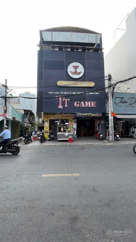 Cho thuê nhà mt hậu giang 8 x 20m vị trí siêu đẹp vip