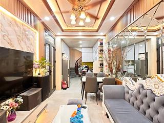 Bán nhà đẹp phúc xá ba đình lô góc phân lô bàn cờ ô tô đỗ cửa full nội thất cao cấp