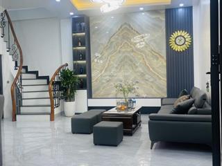 Bán nhà phố minh khai. diện tích 56m2, 5 tầng, đầy đủ nội thất tiền tỷ, cách ô tô 30m