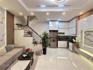 Bán nhà mới xây dương văn bé hai bà trưng 30m2 x 5 tầng ngõ thông giá 6.8 tỷ (tl)