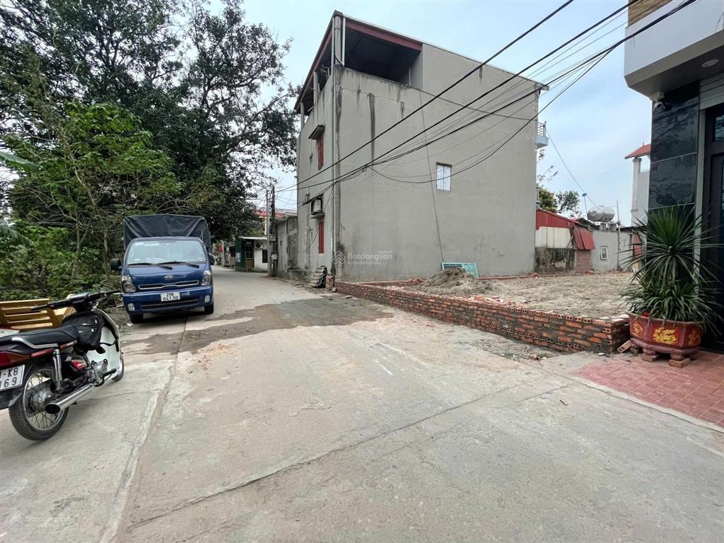 Chủ cần tiền bán gấp siêu phẩm đất nền tại bìa làng lương quy  thư lâm chỉ với giá 6x