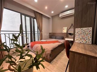 Căn hộ 1 phòng ngủ cao cấp  ngay trung tâm quận phú nhuận  thang máy  hầm xe