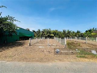 Tôi cần bán gấp lô đất chính chủ tại xã bình đông, tp. gò công, 5x21m2 /105m2, sổ hồng, 550 triệu!