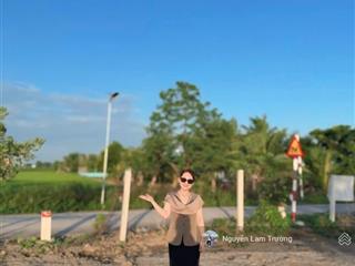 Chính chủ cần bán lô x. bình nghị, gò công đông, tiền giang. 150m2 (5m x 30m2) gía chỉ 490 triệu