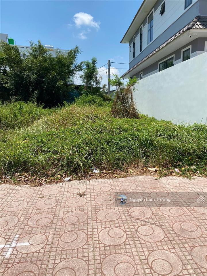 Đất nền gần kcn cầu tràm, cần đước, long an diện tích 6x20m2/120m2 giá 690 triệu sổ hồng riêng