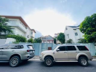 Hàng hiếm ! giảm 50 tỷ lô đất biệt thự mặt tiền đường nguyễn văn hưởng ,thảo điền  417m2 ngang 15m