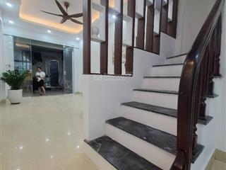 Nhà đẹp full nội thất ở luôn  32m2, 6 tầng nhỉnh 5 tỷ