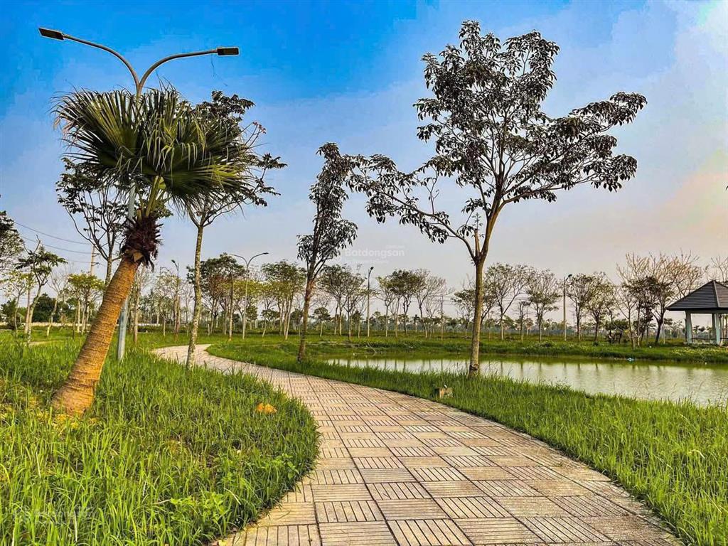 Hướng nam khu đô thị mạnh hùng, gần trục chính công viên trường học, gần khu cn thái hà, vành đai 5