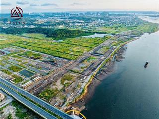 Flc tropical trục 31m  giá sốc 23,5 triệu /m2 đất  diện tích 90m2