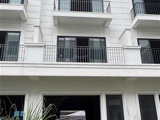 Hiếm giá 16tr/m2 (giá đất)  liền kề 75m2 flc giai đoạn 1  tổng tiền 2,4x tỷ