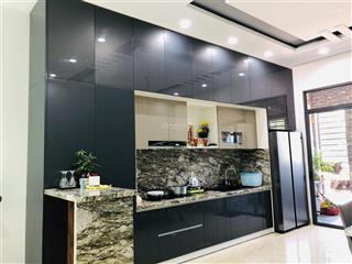 Cc cần tiền giải quyết công việc cần bán ngôi nhà tâm huyết full nội thất vip mặt tiền khu phố chợ