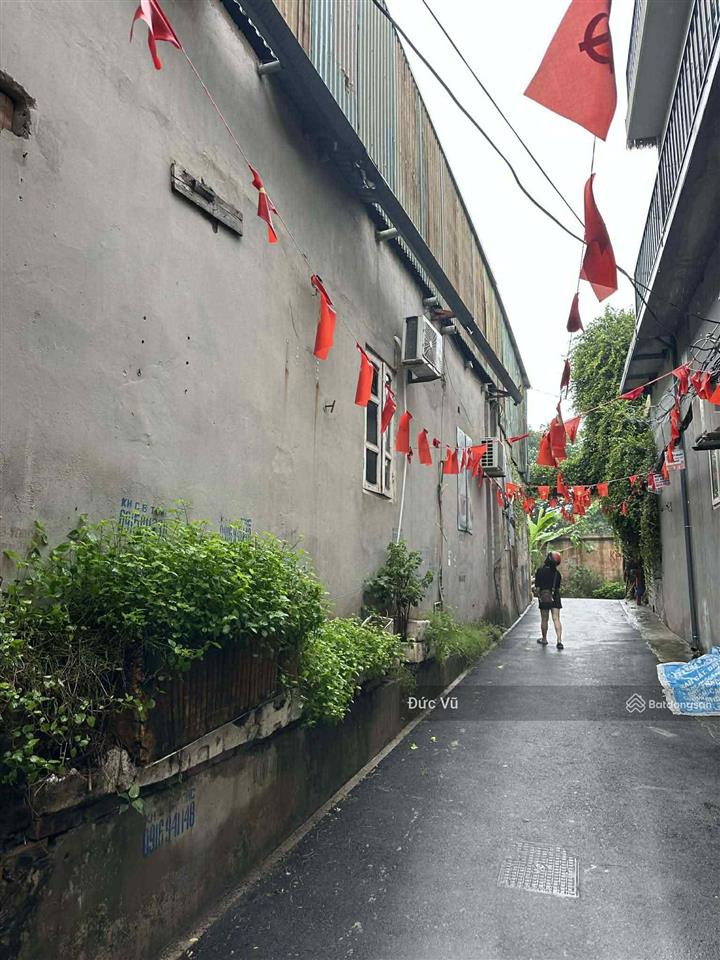 Bán mảnh đất 75m2 mặt phố âu cơ, tây hồ, mặt tiền 4.8m, lô góc, nở hậu, 26.5 tỷ