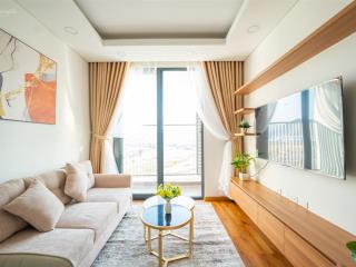 Cho thuê căn 2pn view sông  full nội thất  vào ở ngay