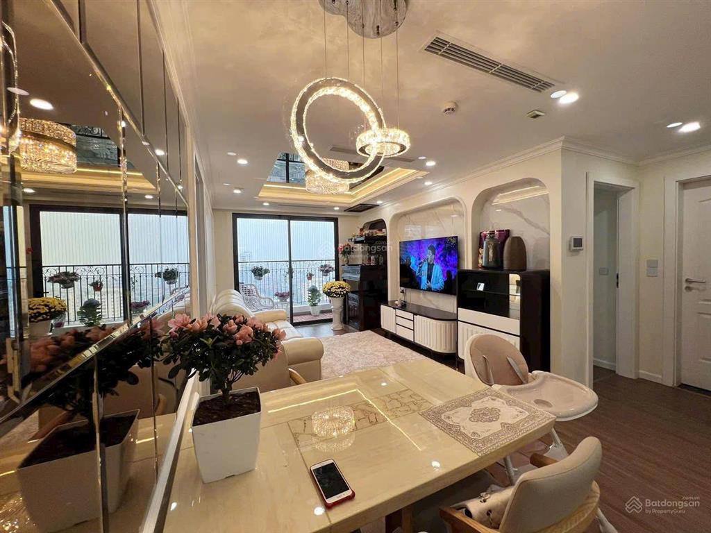 Nhà siêu rẻ bán căn hộ 3pn 95m2 sunshine garden cạnh times city có sổ đỏ giá 6 tỷ 6 bán cắt lỗ