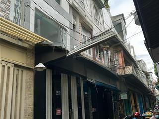 Nhà q4 5 tầngđoàn văn bơ gần chợ  thông ra hoàng diệu, gần trường đại học luật ntt.