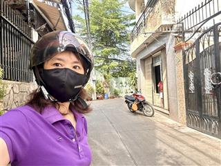 CHÍNH CHỦ CẦN BÁN CĂN MĂT TIỀN XE HƠI ĐẬU NGAY CỬA- TRỤC ĐƯỜNG ĐI ALIJ THUẬN TIỆN- THÔNG