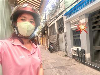 XUNG QUANH KHU TIỆN ÍCH- GẦN TRƯỜNG HOC, NHÀ THỜ, GẦN CHỢ- CÓ NHÀ BÁN 2 MẶT TIỀN TIỆN
