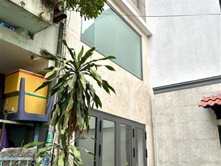Bán nhà mới quận 4 đường nguyễn thần hiến thông nguyễn tất thành hoặc tôn thất thuyết.