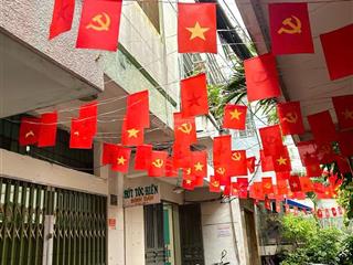 Bán nhà đường xóm chiếu, thông với tôn thất thuyết và nguyễn tất thành, khu dân trí cao, an ninh