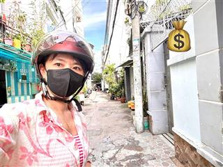 NHÀ MT TÔN THẤT THUYẾT XE HƠI ĐẬU CỬA-- KHU VƯC CÓ TIỀM NĂNG CAO- THÔNG RA NHIỀU HƯỚNG-