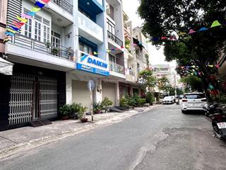Bán nhà mặt tiền thích hợp mở cty văn phòng giữa khánh hội và hoàng diệu 2' qua q1siêu phẩm.