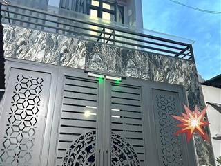 Bán chdv chỉ nhỉnh 8 tỷ, đường đoàn văn bơ,ngang lớn 7.2m, ra tôn đản, hoàng diệu.nguyễn tất thành.
