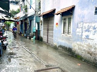 Bán nhà đoàn văn bơ, xe hơi đỗ cửa, dt 99.8m2  ra tôn thất thuyết, nguyễn thần hiến, bến vân đồn