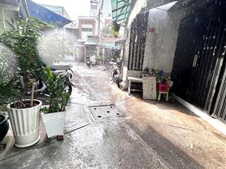 Bán nhà tài lộc, đ. nguyễn tất thành, lưu thông ra đoàn văn bơ, xóm chiếu qua q1 chưa đến 5 phút