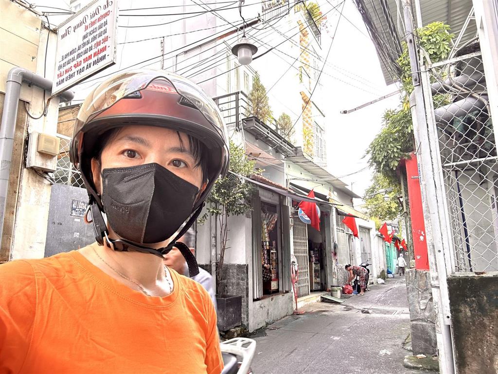 Bán nhà tôn đản, dt lonws149.2 m2 thông ra xoam chiếu, nguyễn tất thành qua q1