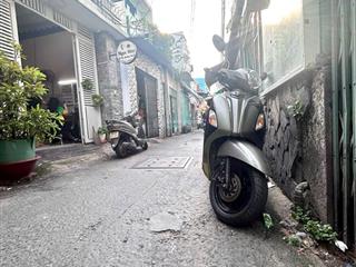 Giảm chào chỉ còn 5.5t bán nhà căn góc 2 mt đ.đoàn văn bơ thông ra hoàng diệu, nguyễn tất thành.