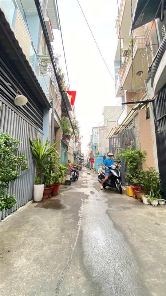 Hh 70tr chợ bùi minh trực p5q8, dt 3x10 2tầng shr giá 4tỷ480 tl.