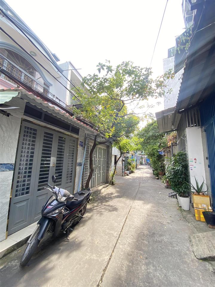 Chủ hạ 200tr nhà tạ quang bửu 40m2 3pn shr hiện hữu hẻm 4m ô tô giá 5tỷ100.