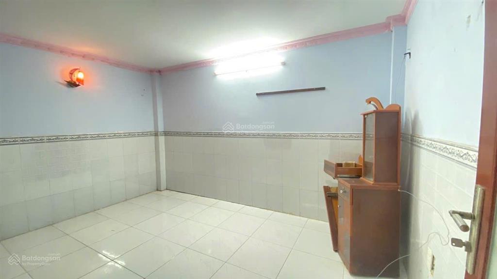 Nhà tám danh gần tttm parkman, dt 4x14m, 3pn shr giá chỉ 4tỷ900 tl