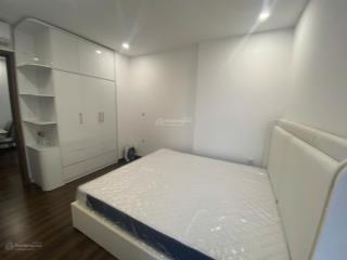 Cho thuê căn 2 phòng ngủ 9tr/ tháng tại hoàng huy commerce.