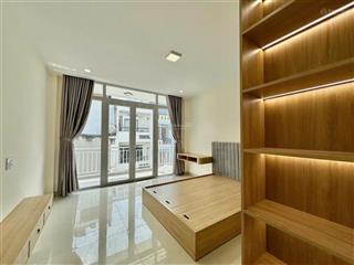 Chính chủ cho thuê phòng có máy giặt riêng  ban công tách bếp đầy đủ   0989 024 ***