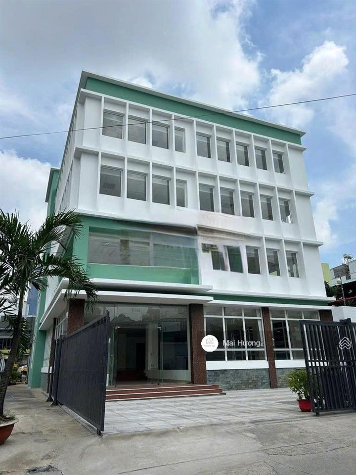 Cho thuê tòa nhà đường trường chinh tân bình. ngang lớn 15m, 4 tầng, giá chỉ 200tr/tháng