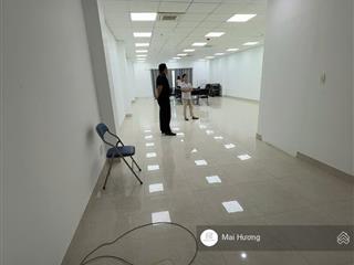 Cho thuê văn phòng phổ quang tân bình 150m², sàn suốt giá chỉ 30tr/tháng