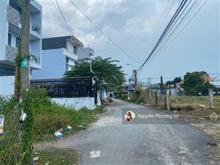 Cần tiền bán gấp mt tập đoàn 8, bình chánh, hcm, 950 triệu, 95m2