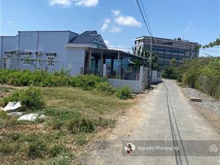 Chính chủ bán gấp mt bờ cua, long an, 150m2, 900 triệu