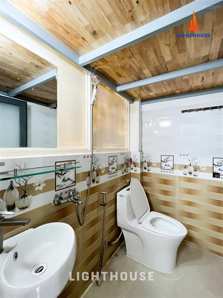 Căn hộ duplex rộng gần ngã tư ga  đh nguyễn tất thành quận 12