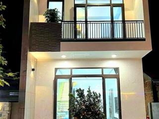 Bán gấp căn nhà 1 trệt 1 lầu ngay tân kiên đang cho thuê 17tr/th, cách vxal 1km. đường nhựa lớn 6m