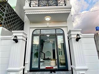 Bán gấp nhà 1 trệt 1 lầu ngay chợ bình điền 5x23m 115m2, dt cho thuê 25 triệu/ tháng