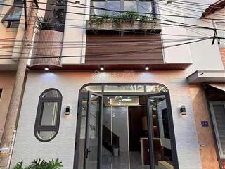 Bán gấp nhà 1 trệt 1 lầu ngay chợ đệm  98m2  shr  gồm nội thất, dt cho thuê 20 triệu/th