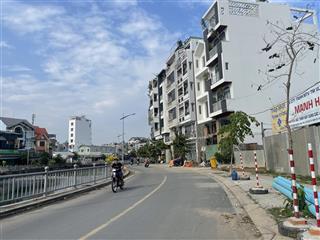 Bán chdv dương quảng hàm p6, gv. 4.6mx29m 5 tầng, 20 phòng. khai thác 2 năm