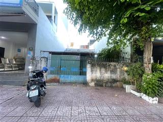 Đất mặt tiền trương hán siêu  diện tích rộng. mặt tiền đẹp phước long