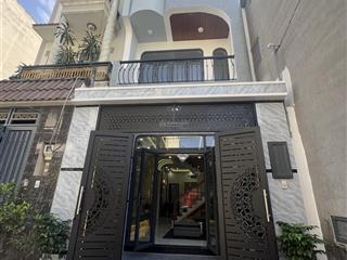 Nhà đẹp lung linh  hxh mới hoàn thiện chuẩn ở ngay  4 tầng 4 phòng ngủ ngay lã xuân oai