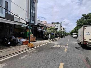 Quận 8, mặt tiền 4 tầng ba đình, view sông thoáng mát, 40m2, giá chỉ 7 tỷ 5